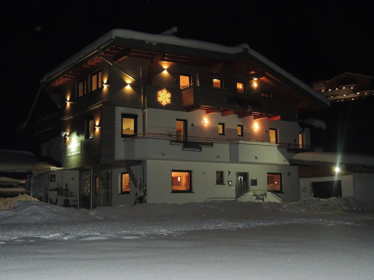 Gaestehaus Alpina Sankt Anton am Arlberg Exterior photo